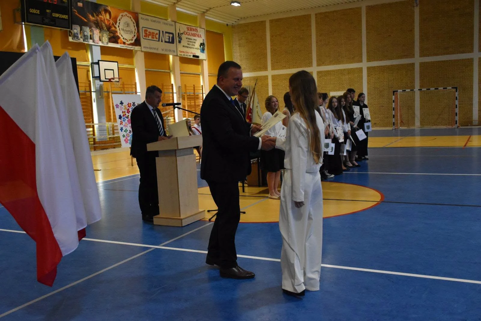 Reszel pożegnał rok szkolny 2025/2026. Nagrody dla wyróżnionych uczniów — zdjęcie 28